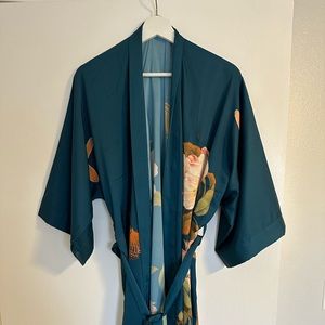 Kim + Ono Peony and Butterfly Kimono Robe in Vintage Teal